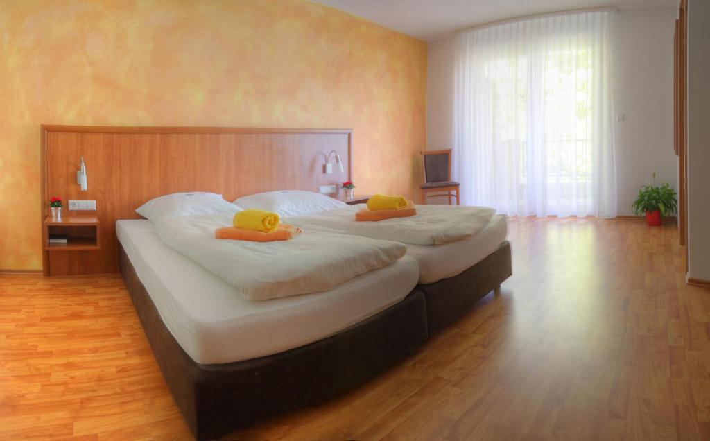 Hotel Seegasthof Zaberfeld Ruang foto